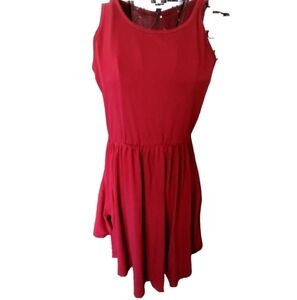 Elegant Red Sleeveless Dress